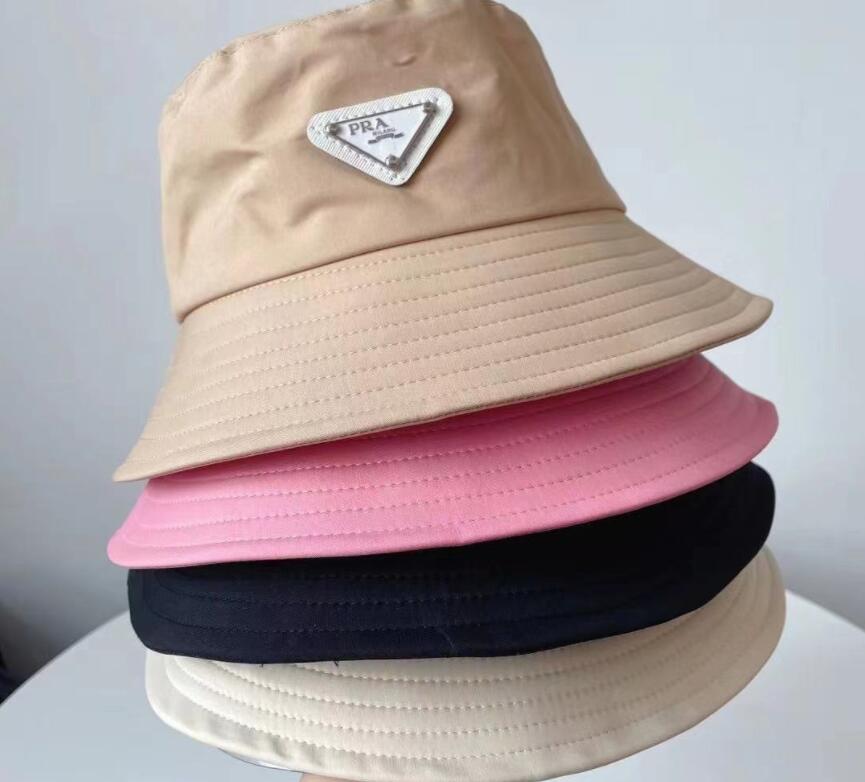 2021 Luxury beanies Hight quality men and Wool knitted hat classical sports skull caps women High-end casual gorros Bonnet 3225
2021 Luxury beanies Hight quality men and Wool knitted hat classical sports skull caps women High-end casual gorros Bonnet 3225