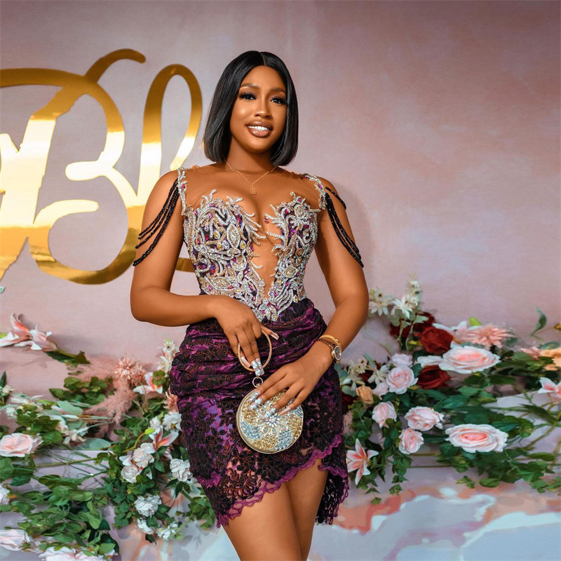 Glitter Evening Dresses Lace Appliques Beads Long Sleeves Party Pageant Gowns Mini Above Knee Length Women Prom Dress Graceful Robe De Soriee, Black
Glitter Evening Dresses Lace Appliques Beads Long Sleeves Party Pageant Gowns Mini Above Knee Length Women Prom Dress Graceful Robe De Soriee, Black