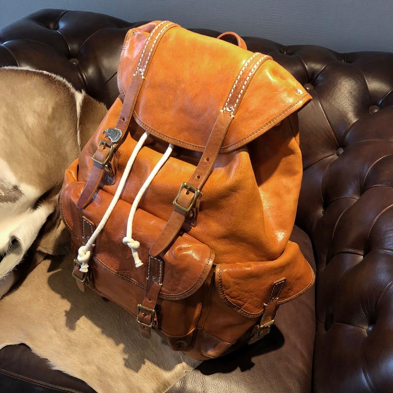 Backpack Vegetable Tanned Leather For Men Large Capacity Outdoor Travel Backpacks High Quality Retro Drawstring
Backpack Vegetable Tanned Leather For Men Large Capacity Outdoor Travel Backpacks High Quality Retro Drawstring