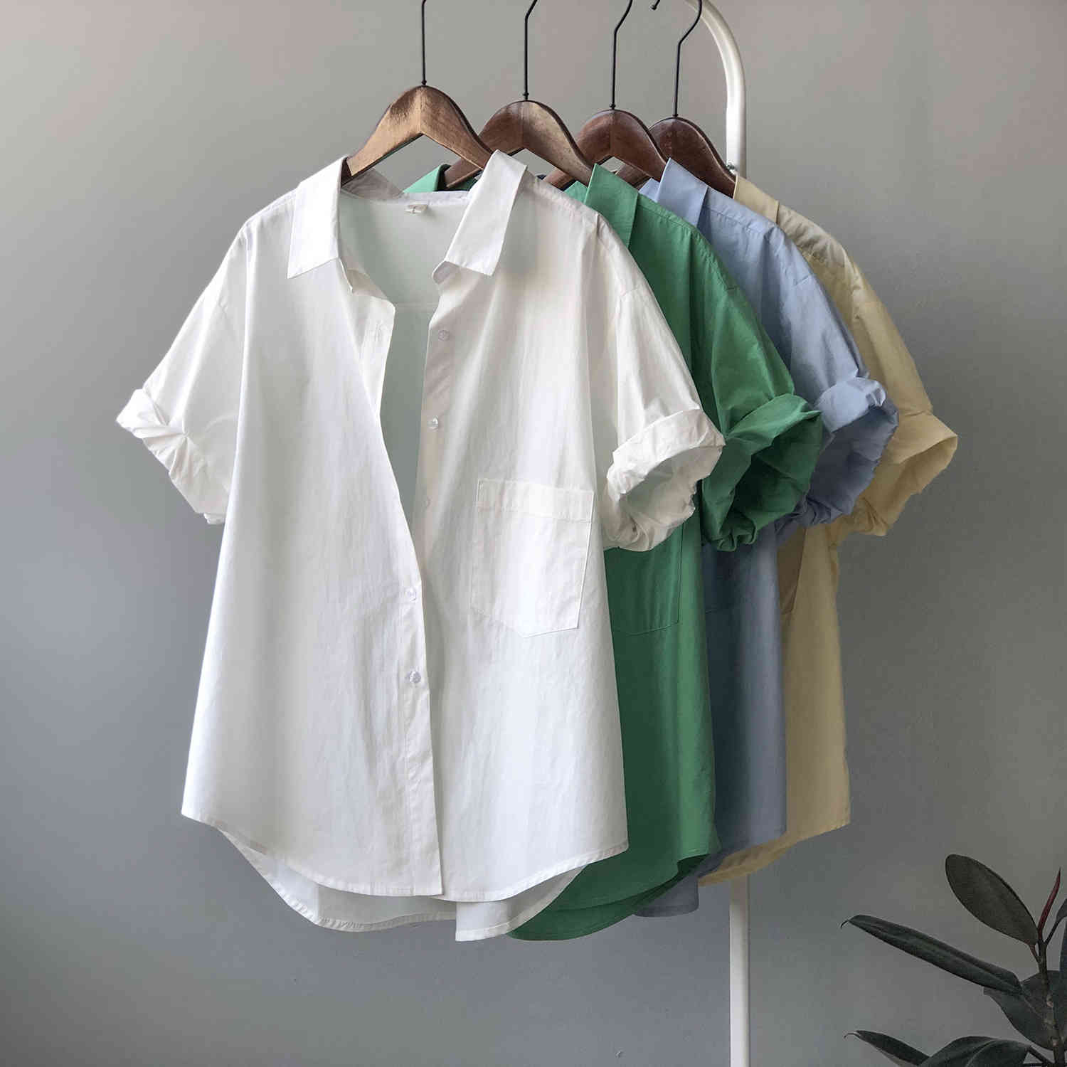 Korean Solid Women Shirt Tops Summer Short Sleeve Turn-down Collar Blouses Office Ladies Stylish Blusas Femme 210514