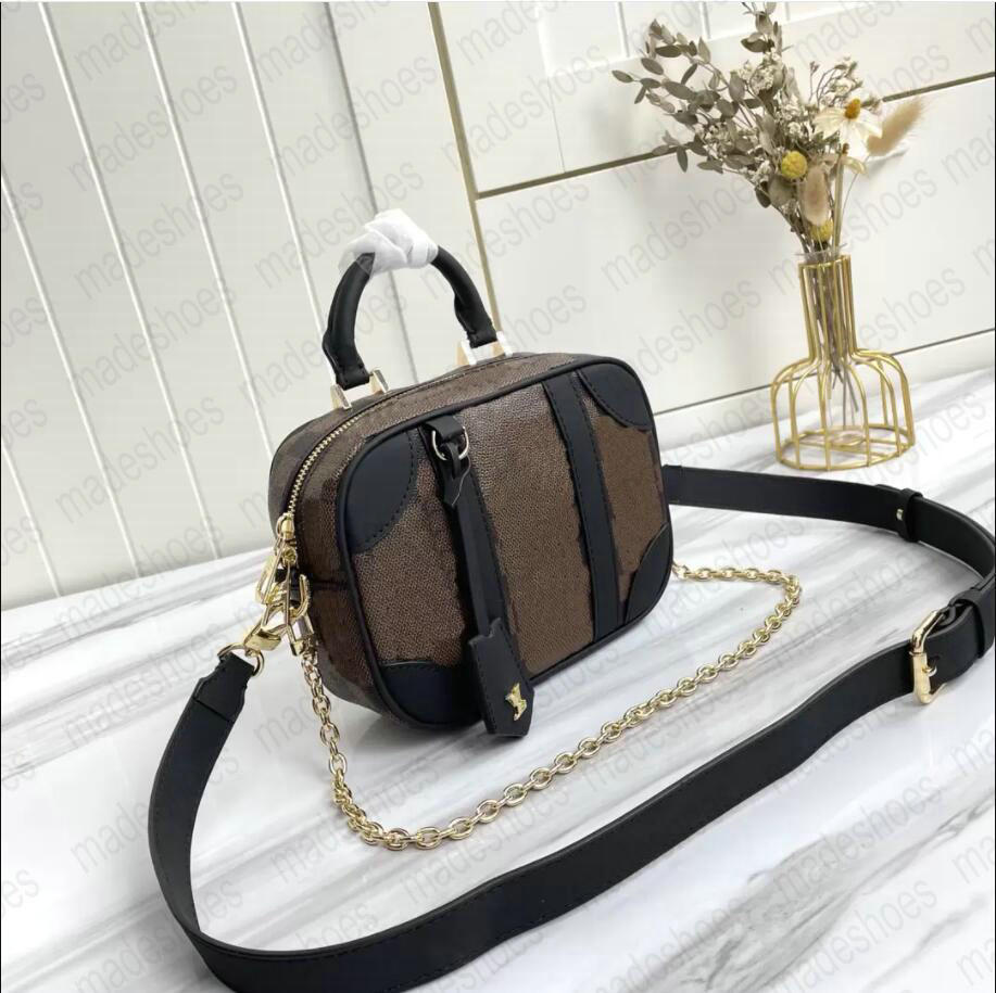 Unisex Valisette Souple BB Handbag Black Damier Ebene Top Handle Bag vintage Designer Chain Small Luggage Luxurys Deisgners Tote CrossBody
Unisex Valisette Souple BB Handbag Black Damier Ebene Top Handle Bag vintage Designer Chain Small Luggage Luxurys Deisgners Tote CrossBody