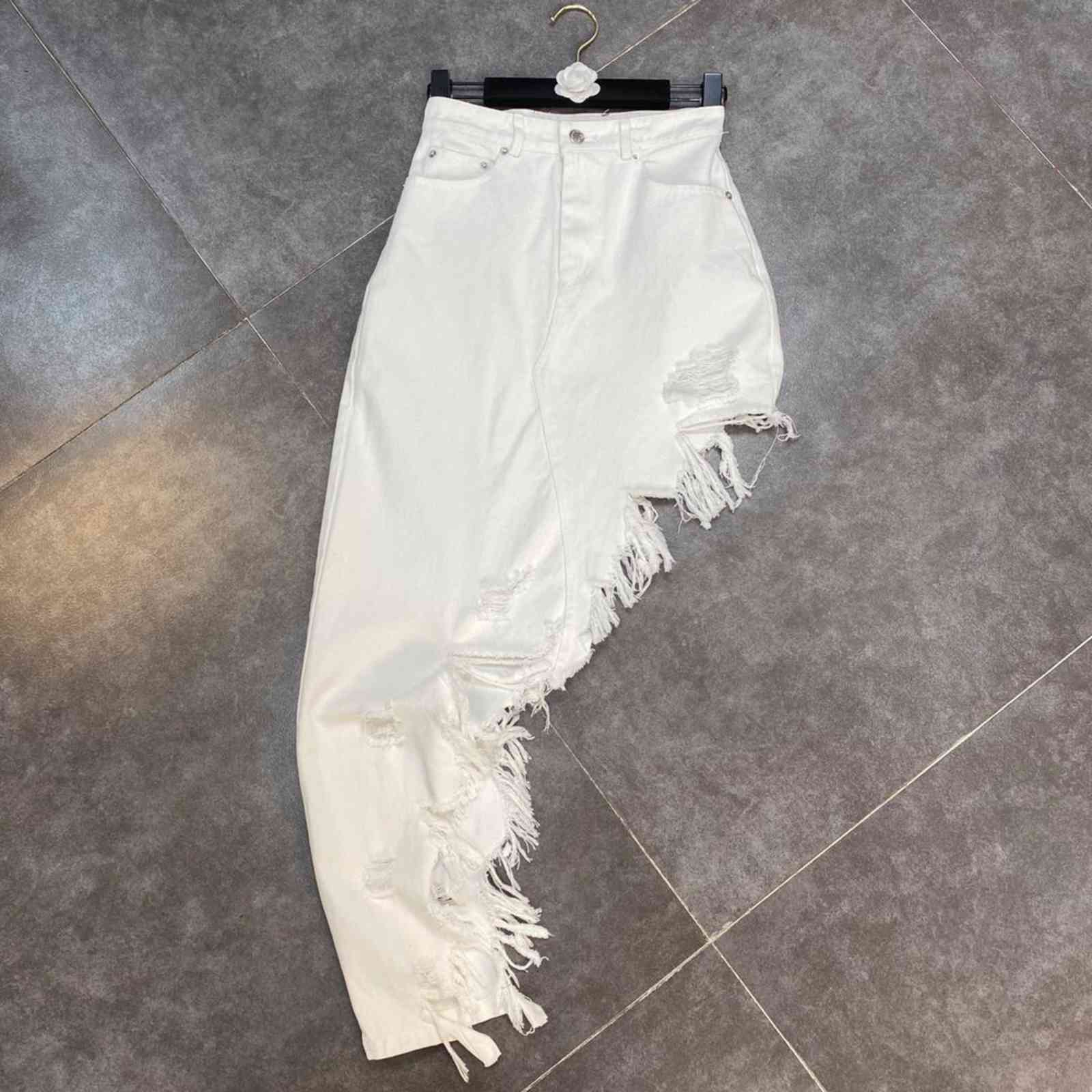 skirts zcsmll saia jeans de rua para mulheres, com pontas divididas individuais, rasgadas, design lavado, saias vintage primavera verão 9kx7, Black
skirts zcsmll saia jeans de rua para mulheres, com pontas divididas individuais, rasgadas, design lavado, saias vintage primavera verão 9kx7, Black
