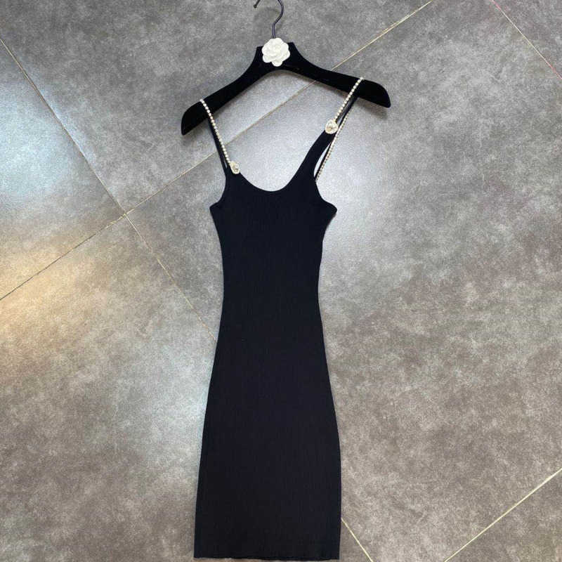 DEAT Women Knitting Diamond-encrusted Chain Sling Camis Arrivals Backless Sexy Fashion Spring Summer 11D529 210709, Black long
DEAT Women Knitting Diamond-encrusted Chain Sling Camis Arrivals Backless Sexy Fashion Spring Summer 11D529 210709, Black long