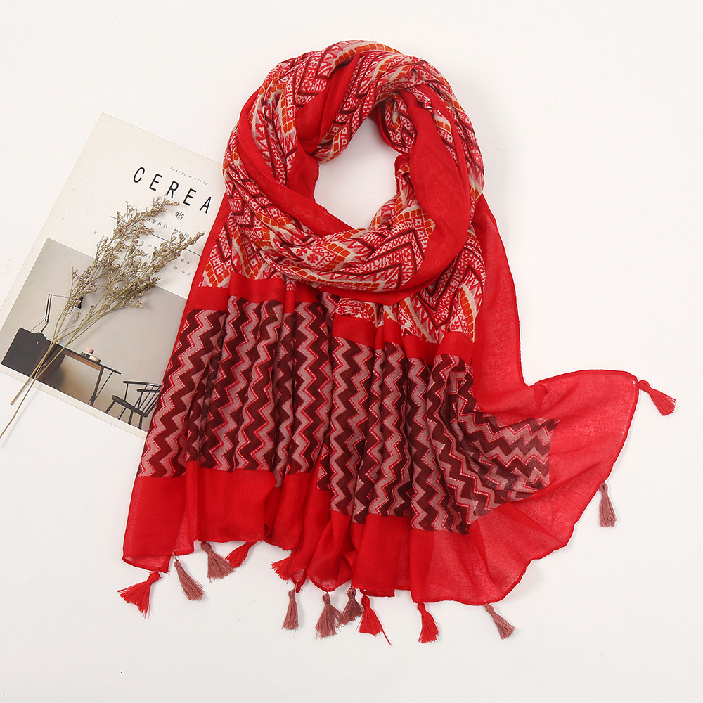 Shawls Autumn New Ethnic Style Wave Pattern Womens Twill Cotton Scarf Vintage and Linen Feel Multi-Purpose Sunscreen Shawl No. 4
Shawls Autumn New Ethnic Style Wave Pattern Womens Twill Cotton Scarf Vintage and Linen Feel Multi-Purpose Sunscreen Shawl No. 4