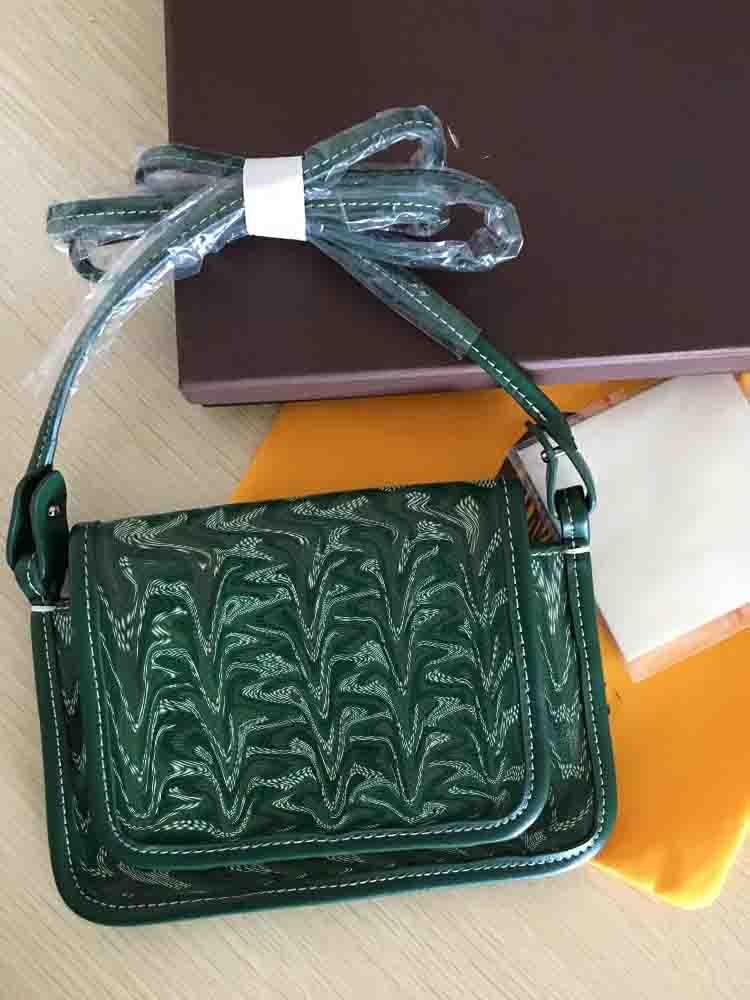 Women bag Totes handbag shopping mini Satchel Bag Small three-layer square bag with one shoulder single-sided goya handbag, Brown
Women bag Totes handbag shopping mini Satchel Bag Small three-layer square bag with one shoulder single-sided goya handbag, Brown