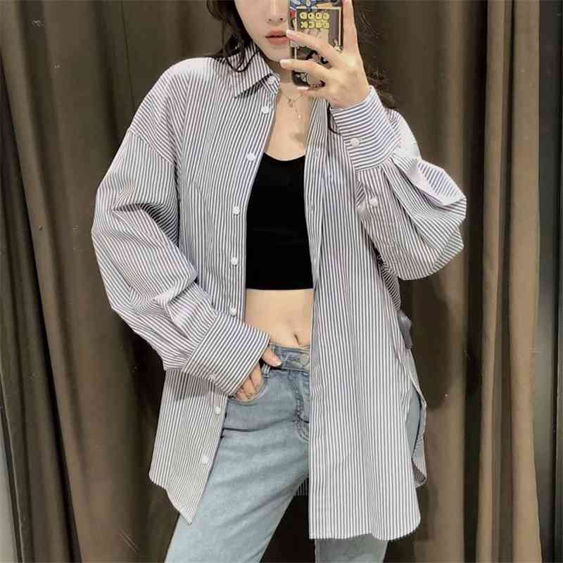 Streetwear Women Blue Striped Shirts Fashion Ladies Cotton Loose Tops Causal Female Chic Turn Down Collar Blouses 210430