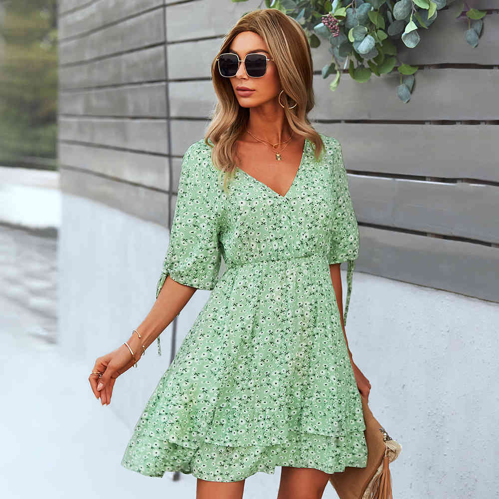 Floral Print Women Mini Dress Summer Sexy V-Neck Bandage Short Sleeve A-Line Fashion High Waist Ruffle Beach es 210522