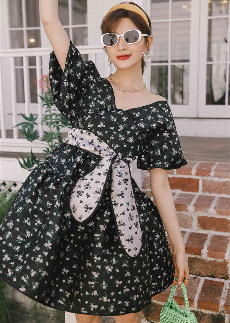 Vintage Black Jacquard Floral Ball Gown Summer Dress V Neck Lantern Sleeve Tunic Women Lace Up Elegant 210427