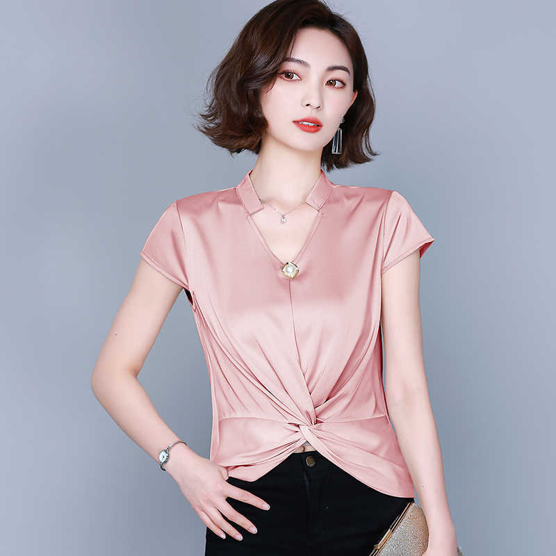 Fashion Satin Silk Top Blouse Short-sleeved Summer V-neck Solid Color Mulberry Women Woman Tops 210604, Red
Fashion Satin Silk Top Blouse Short-sleeved Summer V-neck Solid Color Mulberry Women Woman Tops 210604, Red