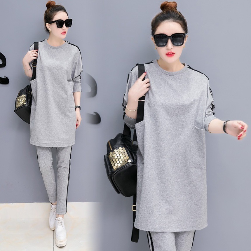 sports leisure suit women's wear 2021 spring and autumn new version fashion two-piece set loose korean style, Gray
sports leisure suit women's wear 2021 spring and autumn new version fashion two-piece set loose korean style, Gray