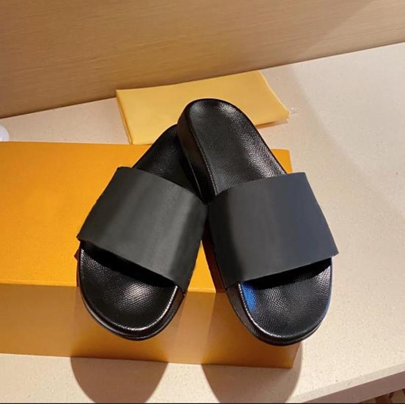 High quality Stylish Slippers Fashion Classics Slides Sandals Men Women shoes Embossed Flowers Design Summer Huaraches, Black
High quality Stylish Slippers Fashion Classics Slides Sandals Men Women shoes Embossed Flowers Design Summer Huaraches, Black