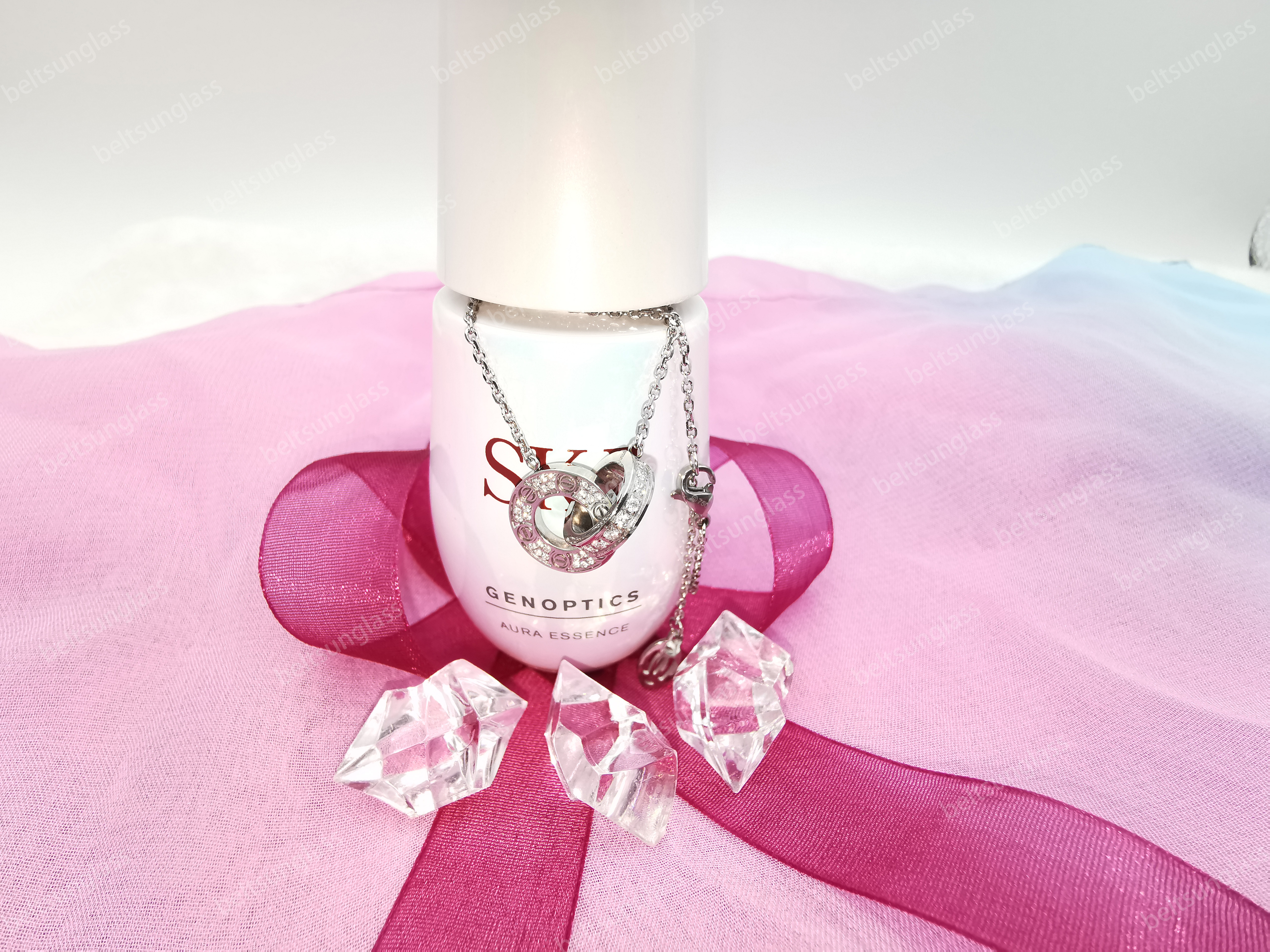 Fashion luxury Love Necklace Double Rings full of diamond pendant gift designer Necklaces With Branded Case Bracelet jewelry complement each other, Silver
Fashion luxury Love Necklace Double Rings full of diamond pendant gift designer Necklaces With Branded Case Bracelet jewelry complement each other, Silver