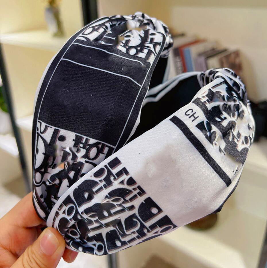 Fashion Letter Headband Girls Vintage Knitting Twisted Knotted Brand Letters Headbands Wide Hair Bands Headbands Factory Price Wholesale 3Colors
Fashion Letter Headband Girls Vintage Knitting Twisted Knotted Brand Letters Headbands Wide Hair Bands Headbands Factory Price Wholesale 3Colors