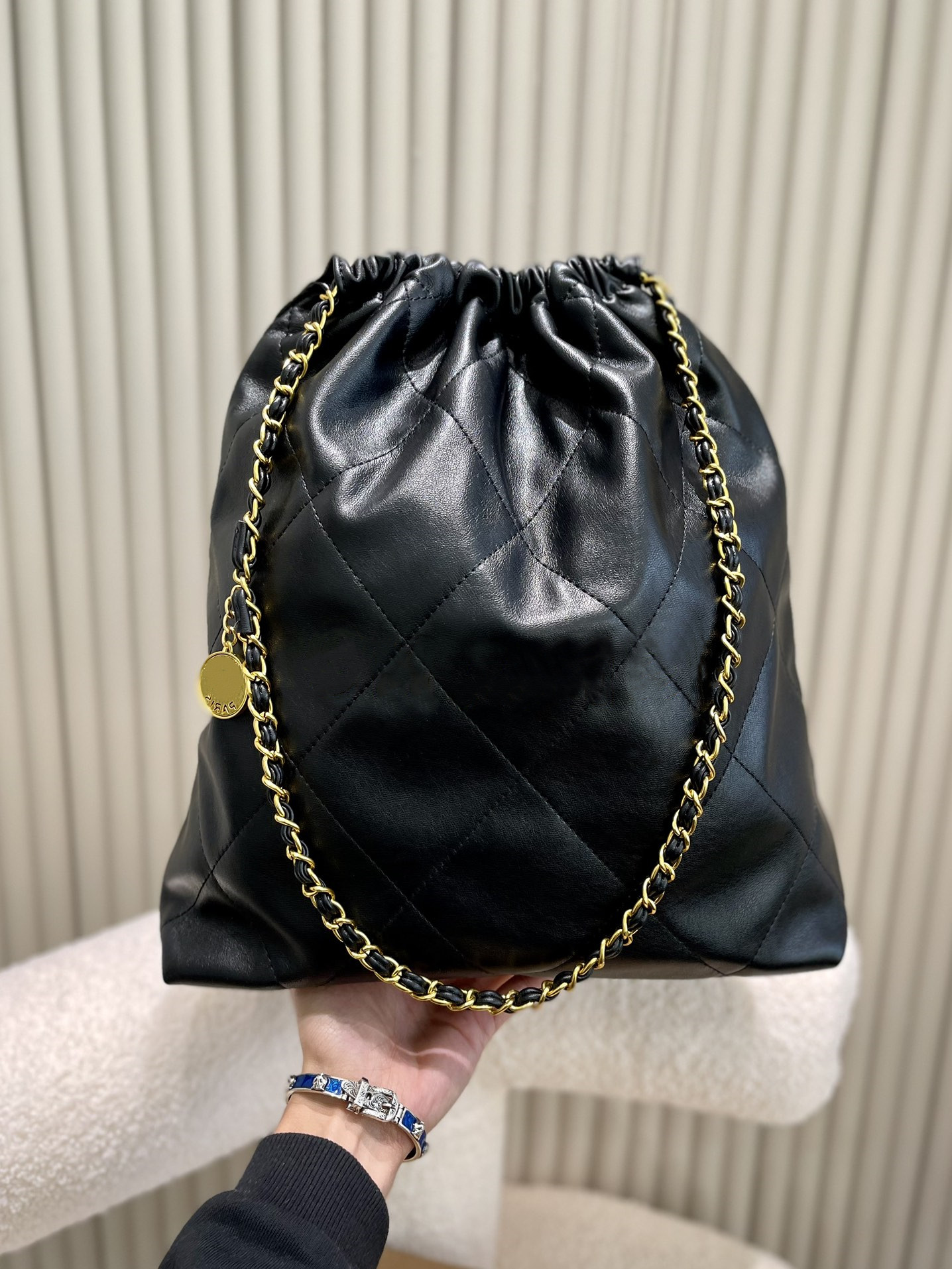 Top Women handbags Wholesale Totes shopping bag handbag high quality fashion Large Beach bags luxury designer travel Crossbody Shoulder letter decoration Tote, Not sold separately
Top Women handbags Wholesale Totes shopping bag handbag high quality fashion Large Beach bags luxury designer travel Crossbody Shoulder letter decoration Tote, Not sold separately