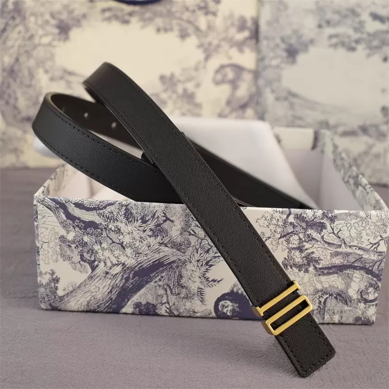 Womens Luxury Designer Belts Letter small Smooth Buckle Mens Designers Belt 1.5cm Width Girdle For Women Leather Waistband Belt Ceintures 2021, Free
Womens Luxury Designer Belts Letter small Smooth Buckle Mens Designers Belt 1.5cm Width Girdle For Women Leather Waistband Belt Ceintures 2021, Free