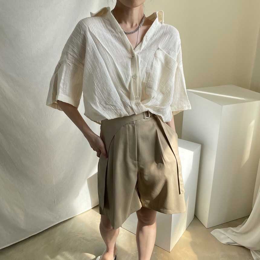 Korejpaa Women Shirt Summer Korean Temperament Lapel Single-Breasted Slightly Transparent Casual Five-Point Sleeve Blouses 210526