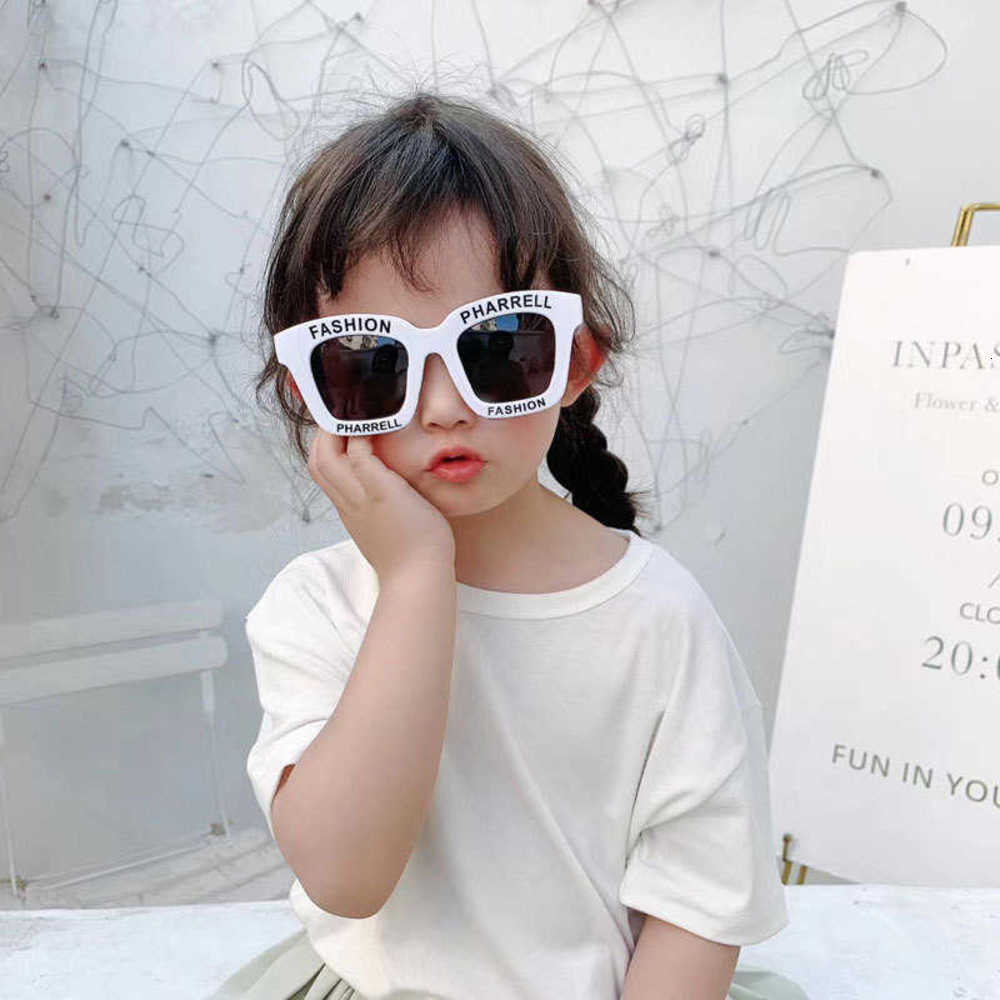 2197 personality box letter printing children's color frame sunglasses hip hop show baby sunscreen Sunglasses, Blue
2197 personality box letter printing children's color frame sunglasses hip hop show baby sunscreen Sunglasses, Blue