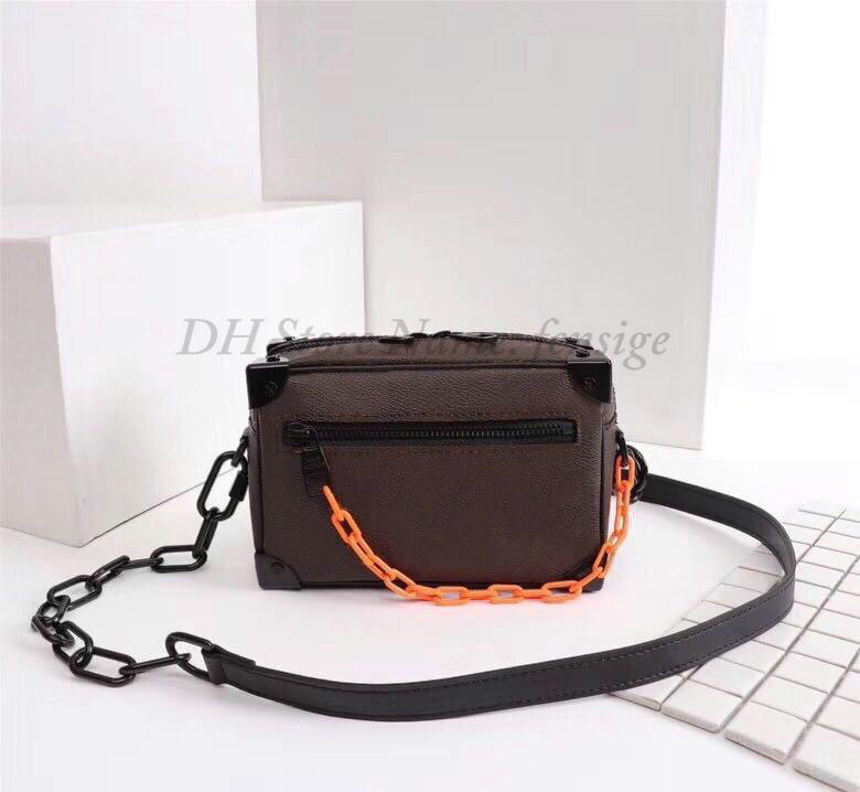 Solar Ray Soft Trunk Box Mini Leather Shoulder Bag Chain Clutch Monograms Canvas Chains Handbag Brand Luxurys Designer Womens handle bags Wallet Purse Totes, Other
Solar Ray Soft Trunk Box Mini Leather Shoulder Bag Chain Clutch Monograms Canvas Chains Handbag Brand Luxurys Designer Womens handle bags Wallet Purse Totes, Other