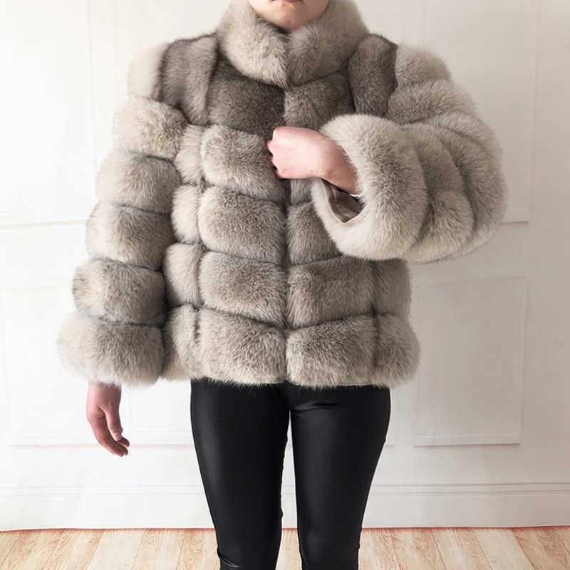 100% true fur coat Women's warm and stylish natural fur jacket vest Stand collar long sleeve leather coat Natural fur coats 211019