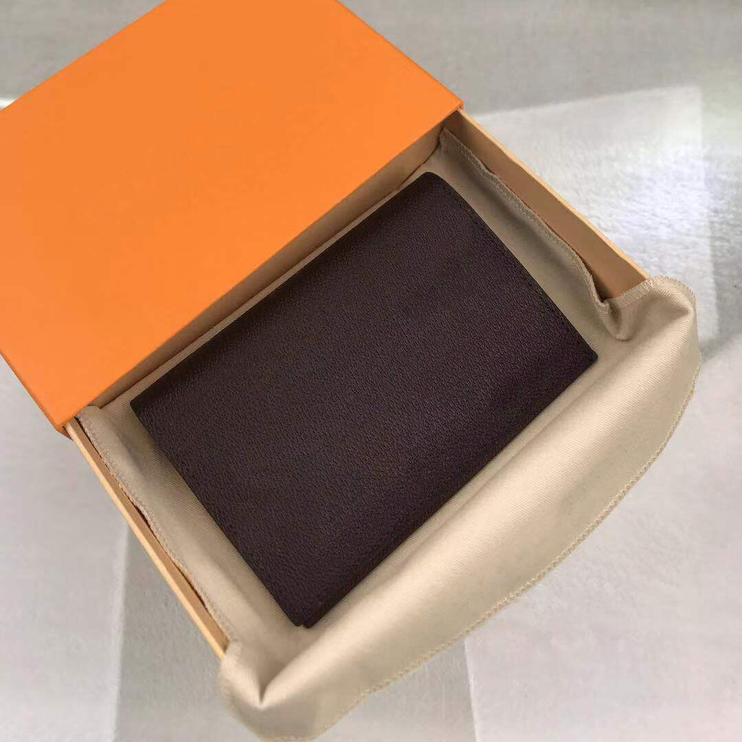 Highest quality luxurys women Purse Printed flower leather Wallets For men Fashion Designer small purses card holder Wallet Passport cover with box L032, 4#;brown + monogram
Highest quality luxurys women Purse Printed flower leather Wallets For men Fashion Designer small purses card holder Wallet Passport cover with box L032, 4#;brown + monogram
