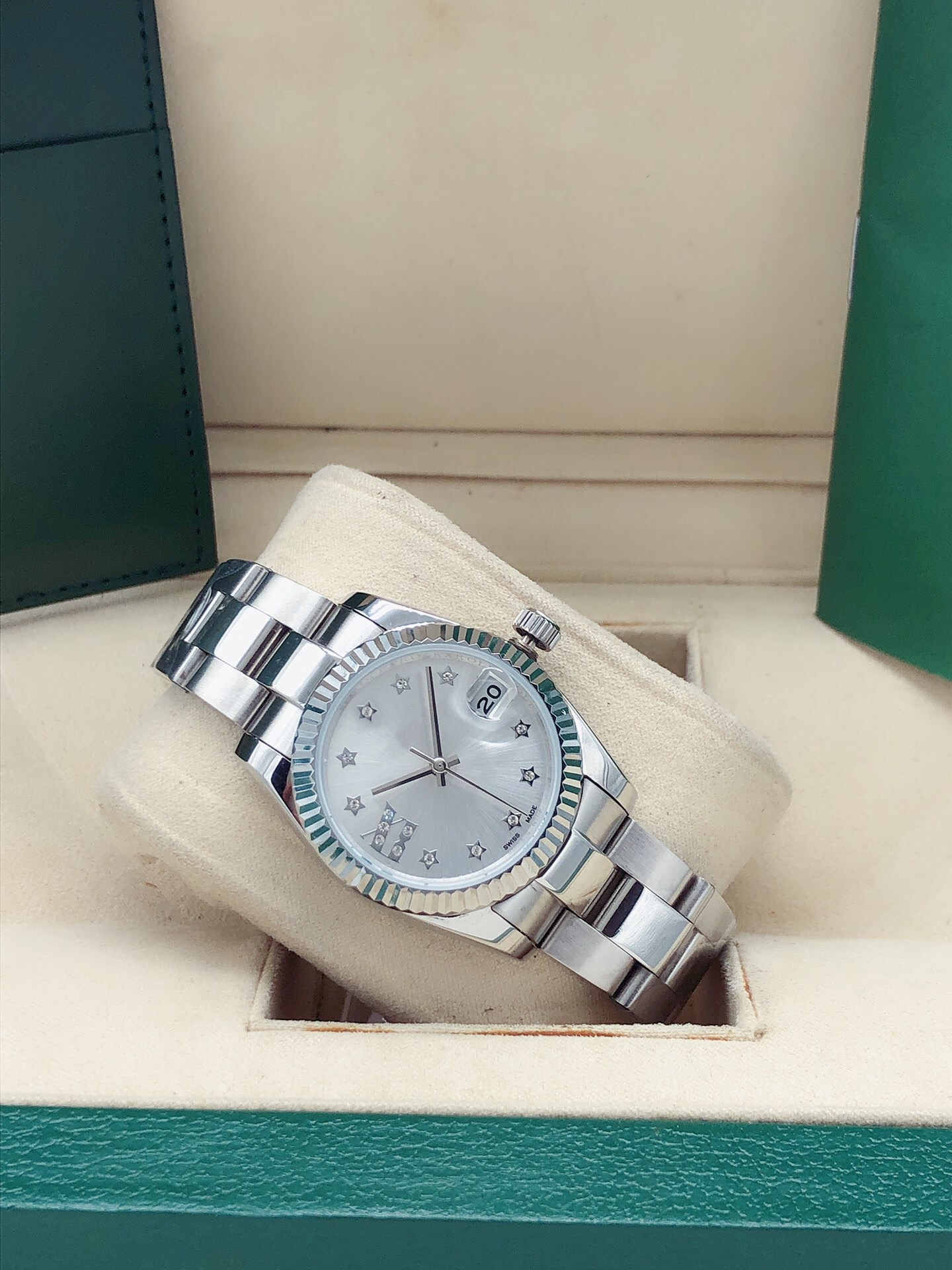 8 Styles Crystal Star Diamond Fashion Mens Watches Dayjust Stainless Steel Automatic Movement Watch Silver Gold Bracelet Straps Men's Mechanical Wristwatches, 1pcs screwdriver
8 Styles Crystal Star Diamond Fashion Mens Watches Dayjust Stainless Steel Automatic Movement Watch Silver Gold Bracelet Straps Men's Mechanical Wristwatches, 1pcs screwdriver