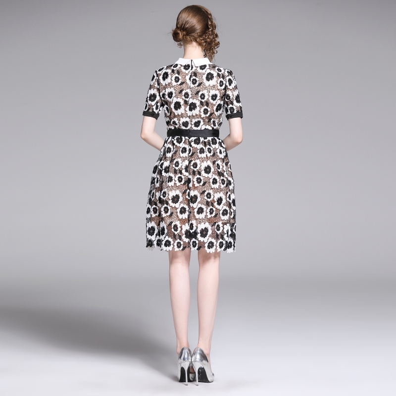 Vintage Embroidery Women Dress Turn-down Collar Short Sleeve High Waist Hollow Self Portrait Dresses 210520