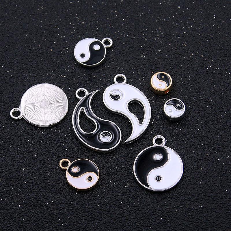 Charms 2 Color 4 Styles Two-Sided Kit Tai Chi Bagua Drop Oil Alloy Metal Pendant Beads For DIY Jewelry Bracelet Necklace Making, Bronze;silver
Charms 2 Color 4 Styles Two-Sided Kit Tai Chi Bagua Drop Oil Alloy Metal Pendant Beads For DIY Jewelry Bracelet Necklace Making, Bronze;silver