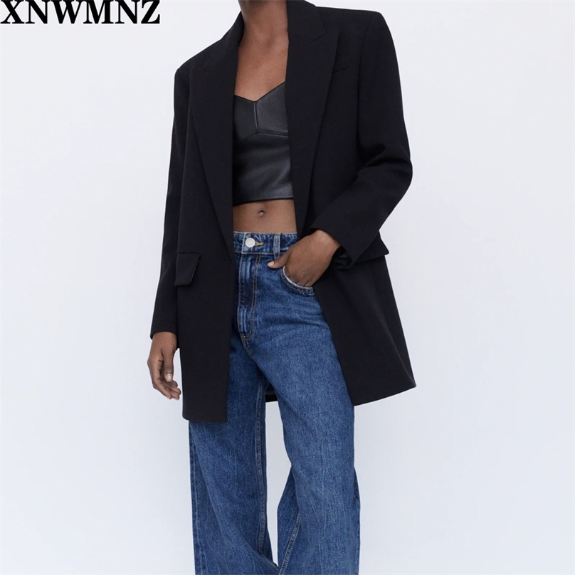women long blazer lapel collar sleeve shoulder pads false welt pocket Back vent hem button Oversize 210520, Black
women long blazer lapel collar sleeve shoulder pads false welt pocket Back vent hem button Oversize 210520, Black
