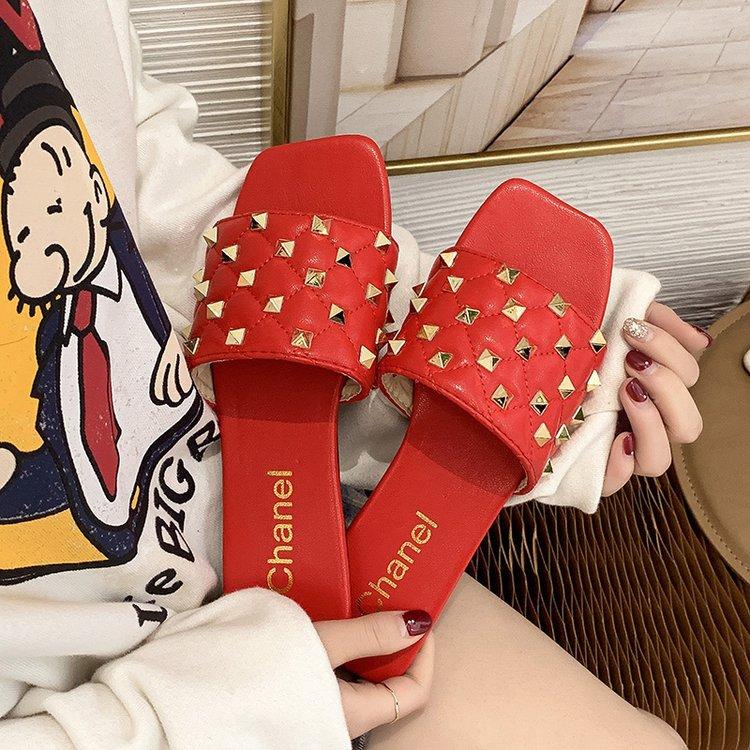 Fashion Women's Sandals And Slippers Square Head Summerstylerivetdecorationflat-bottomedslippers, Black
Fashion Women's Sandals And Slippers Square Head Summerstylerivetdecorationflat-bottomedslippers, Black