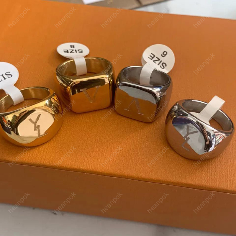 Luxurys Designers Ring Jewelry Designer Mens Gold Rings Engagements For Women Love Ring Letter Brand Sliver Rings Necklaces 22021801R
Luxurys Designers Ring Jewelry Designer Mens Gold Rings Engagements For Women Love Ring Letter Brand Sliver Rings Necklaces 22021801R