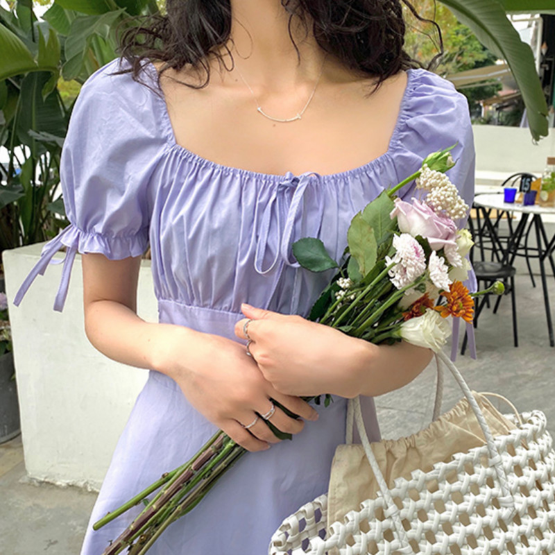 Women Summer Lantern Sleeve Bows Square Collar A-line Dress Sweet French Retro Elegant Purple Holiday Vestidos 210517
Women Summer Lantern Sleeve Bows Square Collar A-line Dress Sweet French Retro Elegant Purple Holiday Vestidos 210517