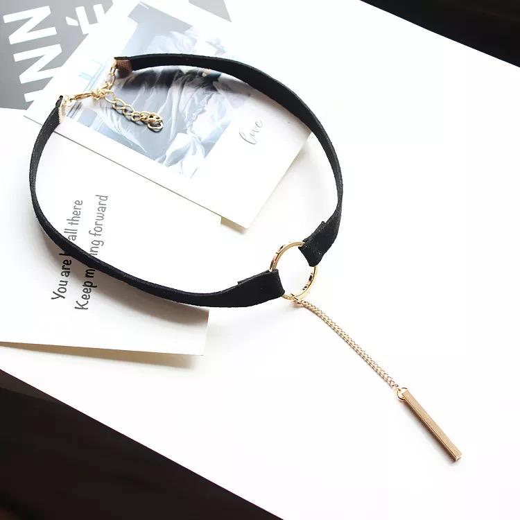 Chokers MIARA.L Korea Simple Korean Style Short Titanium Steel Heart-shaped Necklaces Vintage Clover Pendant Jewelry
Chokers MIARA.L Korea Simple Korean Style Short Titanium Steel Heart-shaped Necklaces Vintage Clover Pendant Jewelry