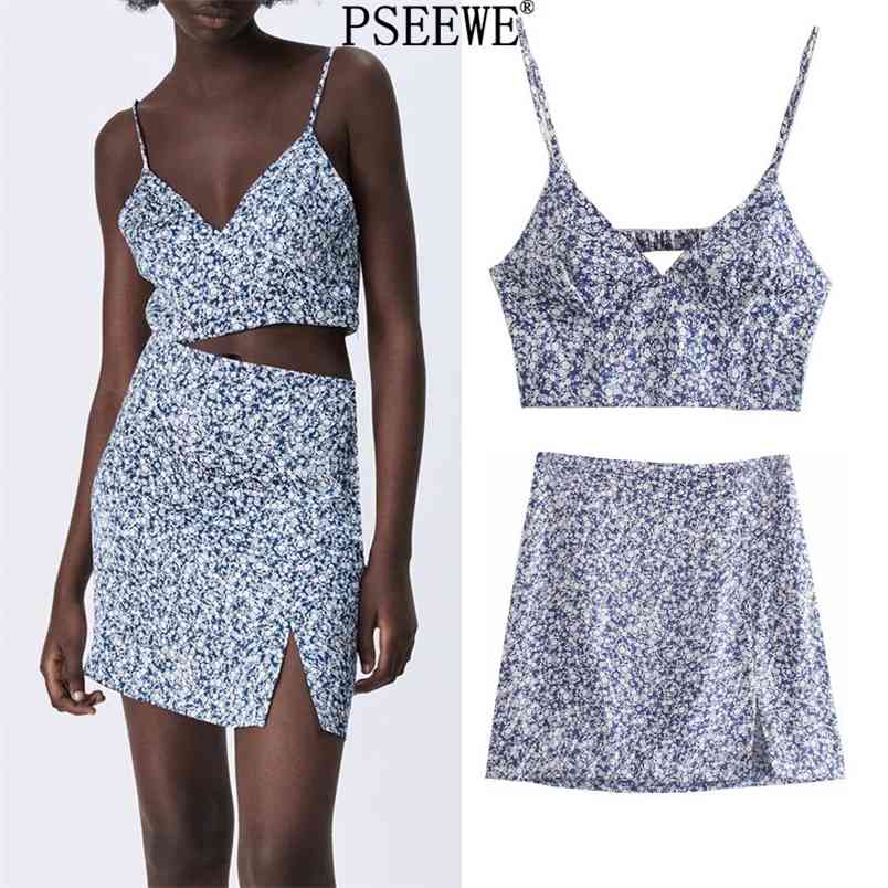 Summer Set Woman Skirts Suits Blue Floral Thin Straps Backless Crop Top Women Two Piece High Waist Slit Mini Skirt 210519
Summer Set Woman Skirts Suits Blue Floral Thin Straps Backless Crop Top Women Two Piece High Waist Slit Mini Skirt 210519