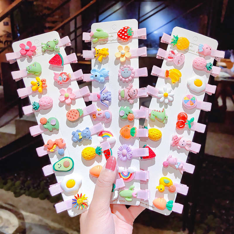 Korean children's hairpin cute bag cloth fruit headdress Girls' duckbill clip cartoon hair accessories, 3-piece strawberry set
Korean children's hairpin cute bag cloth fruit headdress Girls' duckbill clip cartoon hair accessories, 3-piece strawberry set