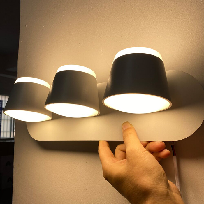 Rotating LED Wall Lamp Bedroom Bedside Lighting Mounted Luminaire Modern Hotel Decor 360 Degree 8W/16W Black White F-WL2714
Rotating LED Wall Lamp Bedroom Bedside Lighting Mounted Luminaire Modern Hotel Decor 360 Degree 8W/16W Black White F-WL2714