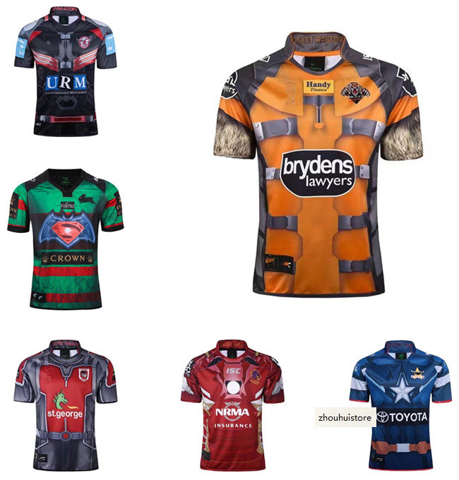 2021 NORTH QUEENSLAND COWBOYS rugby JERSEY MANLY SEA EAGLES MELBOURNE STORM WESTS TIGERS SOUTH SYDNEY RABBITOHS BRISBANE BRONCOS, Black;gray
2021 NORTH QUEENSLAND COWBOYS rugby JERSEY MANLY SEA EAGLES MELBOURNE STORM WESTS TIGERS SOUTH SYDNEY RABBITOHS BRISBANE BRONCOS, Black;gray