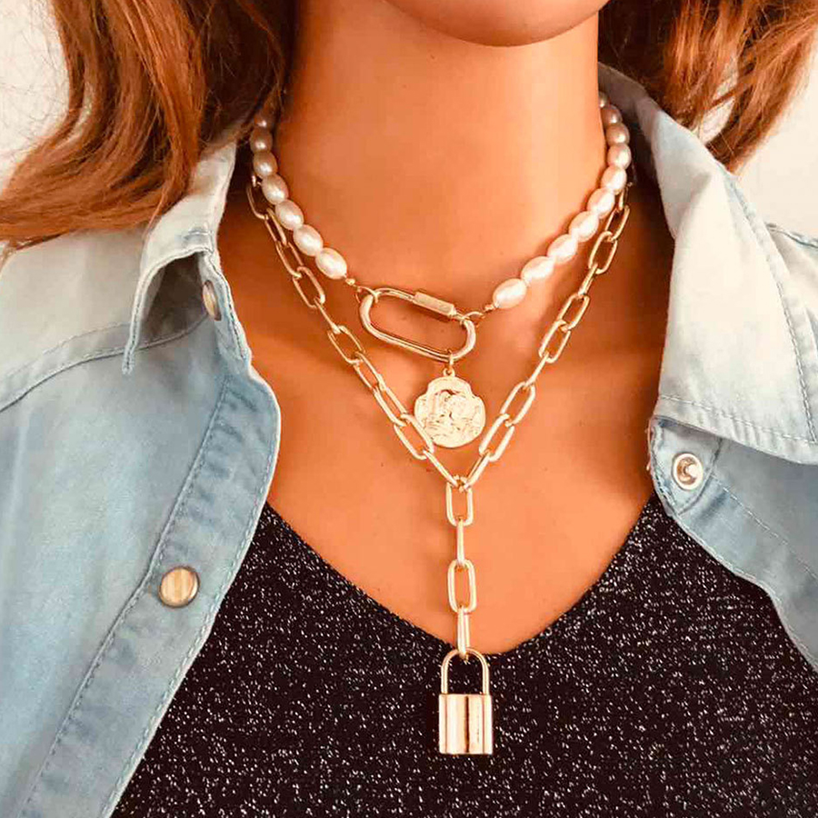 Heart lock alloy pendant necklaces retro personality silver clavicle chain hip hop punk fashion creative DIY chains simple wild multi-layer necklace jewelry gift