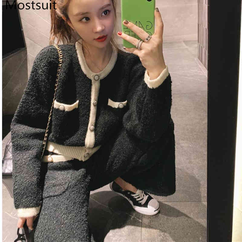 Winter Loop Yarn Vintage Women 2 Piece Sets Short Cardigan + Pants Skirt Suits Elegant Fashion Ladies 2 Pcs Set White Black 210518, White skirt set
Winter Loop Yarn Vintage Women 2 Piece Sets Short Cardigan + Pants Skirt Suits Elegant Fashion Ladies 2 Pcs Set White Black 210518, White skirt set