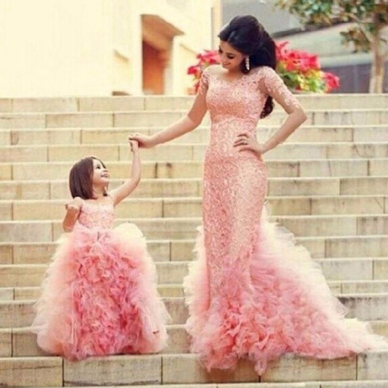 2021 Pretty Princess Pink Appliques Flower Girl Dresses Tulle Buttons Girls Pageant Gown Communion For Wedding Formal Party F14