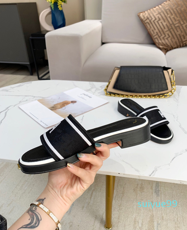 2021 casual shoes for women fashion sandals thick soles brand designer outside breathable mix order droship factory, Black
2021 casual shoes for women fashion sandals thick soles brand designer outside breathable mix order droship factory, Black