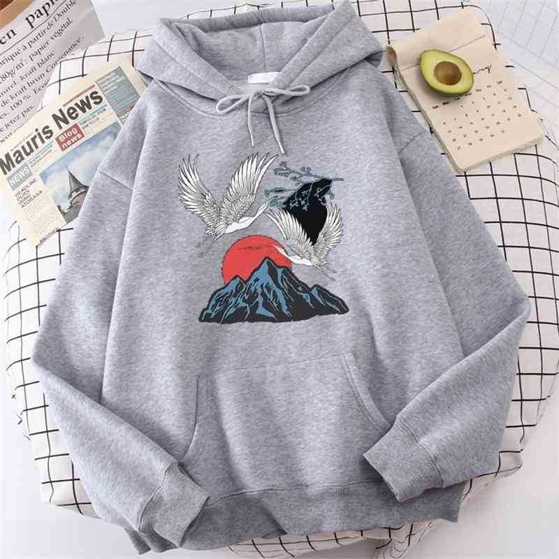 Birds After sunset Print Woman Sweahoodies Fashion Hip Hop Hoodies Fleece Warm Crewneck Clothes Herf High Quality Female Hoodie, Blue
Birds After sunset Print Woman Sweahoodies Fashion Hip Hop Hoodies Fleece Warm Crewneck Clothes Herf High Quality Female Hoodie, Blue