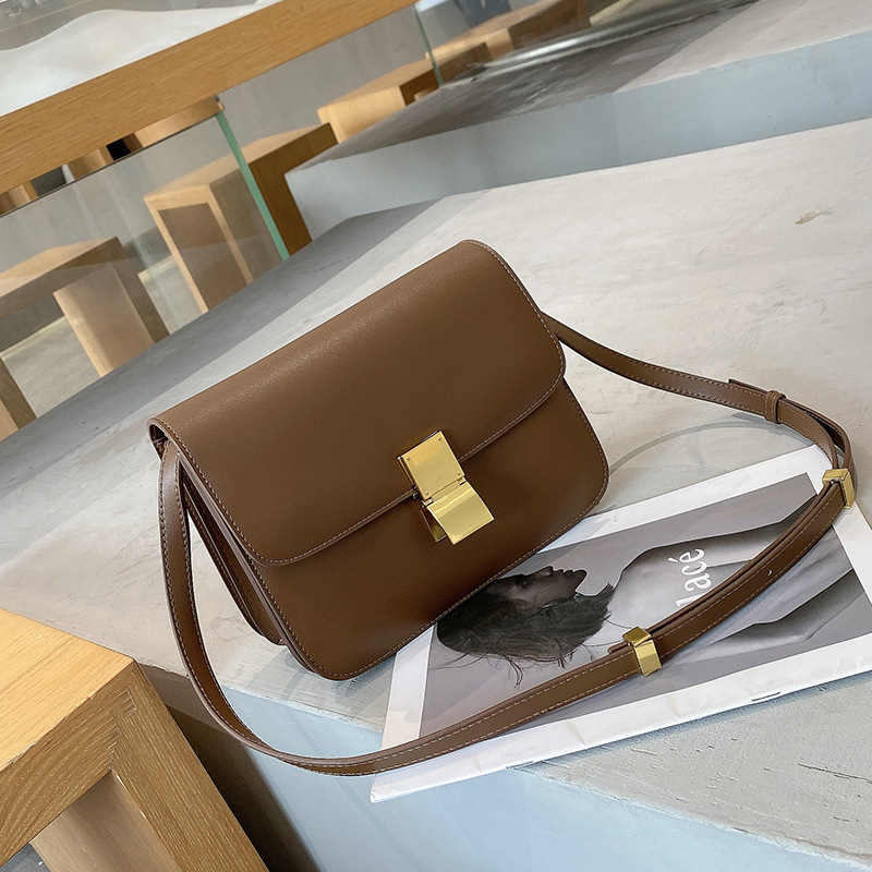 2021 luxurys designers women handbag messenger bag oxidizing leather POCHETTE metis elegant shoulder bags crossbody shopping Andd1y_top, L3
2021 luxurys designers women handbag messenger bag oxidizing leather POCHETTE metis elegant shoulder bags crossbody shopping Andd1y_top, L3