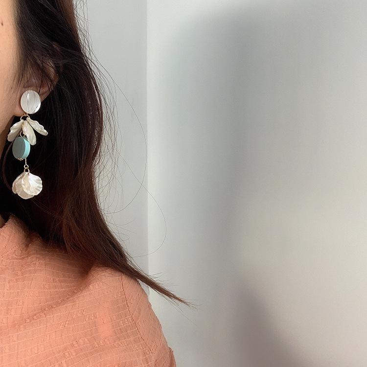 Stud Japan&Korea Spring And Summer Vacation Long Earrings, Personality Generous Shopping Earrings Ins Style Jewelry Women, Golden;silver
Stud Japan&Korea Spring And Summer Vacation Long Earrings, Personality Generous Shopping Earrings Ins Style Jewelry Women, Golden;silver