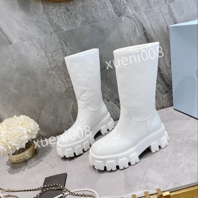 Designer Women Classic Tall Womens Boot Snow Leather Winter Martin Sneakers Lady Thick Rubber Outsole Chunky Heel zh211022, 01
Designer Women Classic Tall Womens Boot Snow Leather Winter Martin Sneakers Lady Thick Rubber Outsole Chunky Heel zh211022, 01