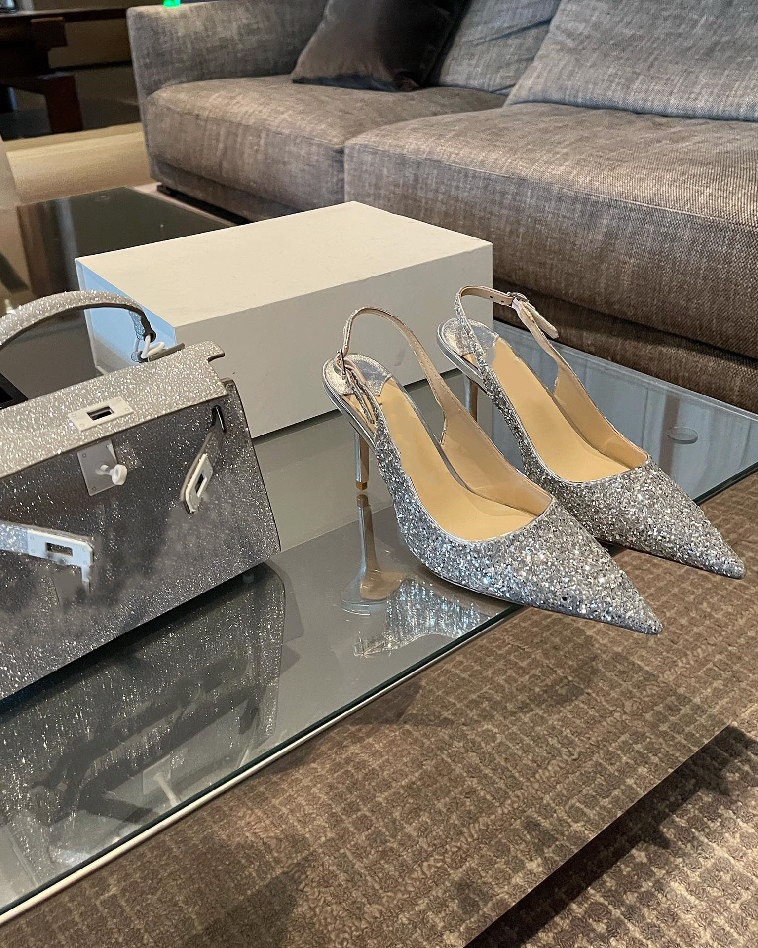 Blades and tip gao with joker sandals delicate high-heeled shoes vamp magritte neri sandal lambskin silver black gold Size 35 to 40, Customize
Blades and tip gao with joker sandals delicate high-heeled shoes vamp magritte neri sandal lambskin silver black gold Size 35 to 40, Customize