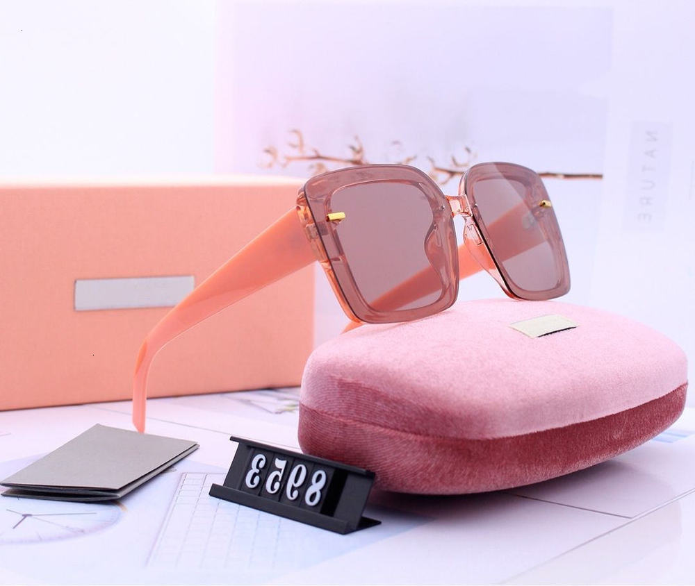 sunglasses Fashionable sun frames UV400 Woman Model Beach Goggle Glasses Sunglasses Summer Adumbral 8953 5 Color High Quality with Box, Black
sunglasses Fashionable sun frames UV400 Woman Model Beach Goggle Glasses Sunglasses Summer Adumbral 8953 5 Color High Quality with Box, Black