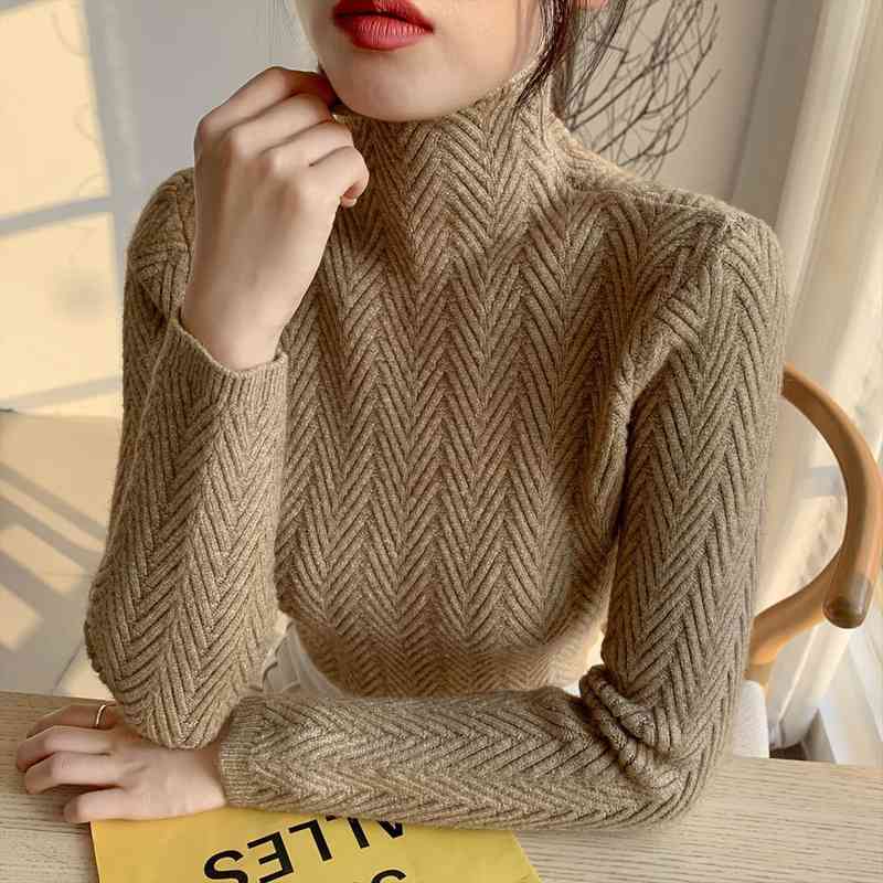 autumn and winter high-neck cashmere women sweaters ladies long loose knit pullover shirt, White;black
autumn and winter high-neck cashmere women sweaters ladies long loose knit pullover shirt, White;black