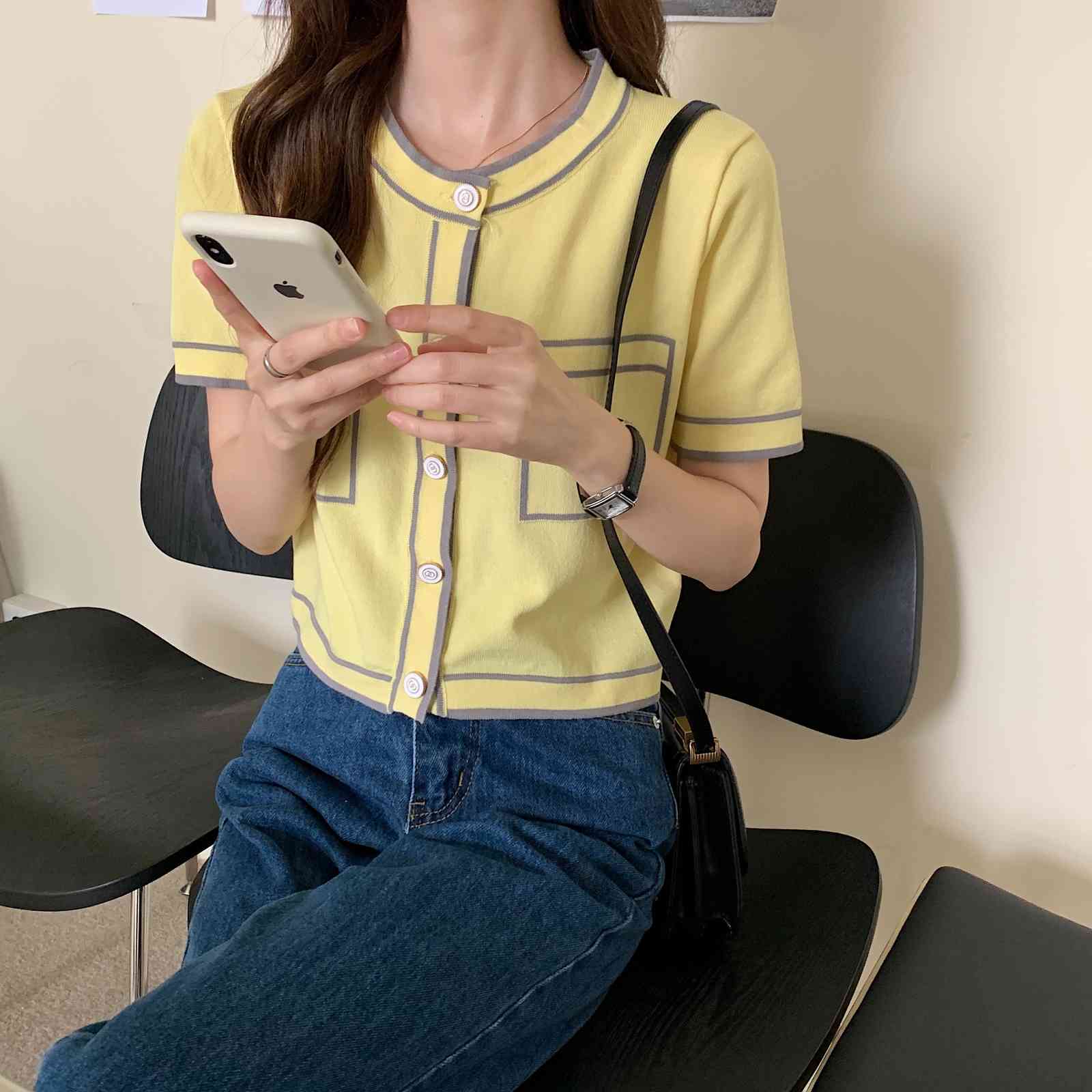 Women Vintage Ladies Elegant O-Neck Short Sleeve Buttons Cardigan Summer Fashion Knitted Tops 210519