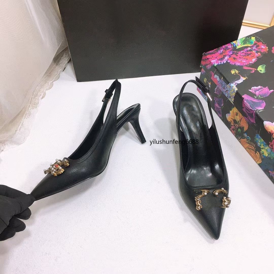 2021 fashion designer ladies High Heel Shoes Women Runway Pointed Toe Low Shoe Woman DDG Sandals Lady Brand Design Mesh Flat Shoes's, Black
2021 fashion designer ladies High Heel Shoes Women Runway Pointed Toe Low Shoe Woman DDG Sandals Lady Brand Design Mesh Flat Shoes's, Black