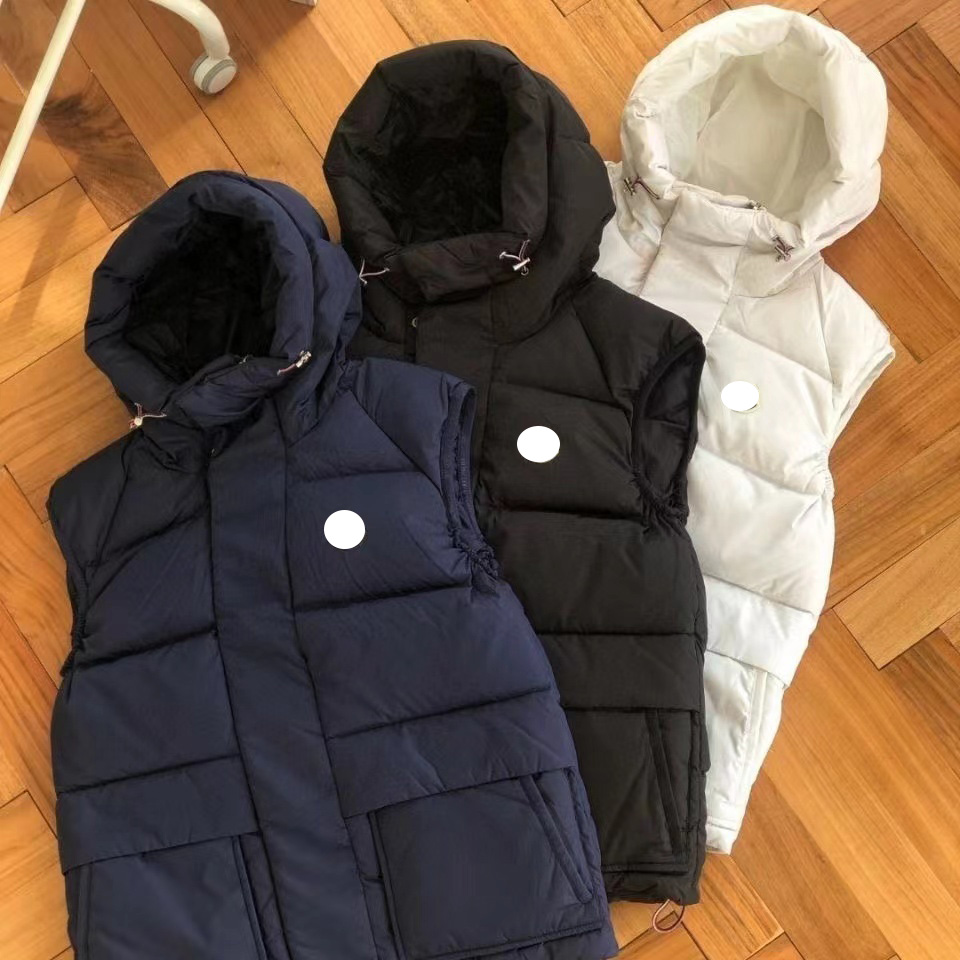 Luxury French men's vest down jacket maya france brand designer pocket zipper Hooded collar Badge vests 3 colors, Supplement (not shipped separately)
Luxury French men's vest down jacket maya france brand designer pocket zipper Hooded collar Badge vests 3 colors, Supplement (not shipped separately)
